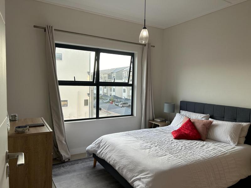 To Let 1 Bedroom Property for Rent in Sandown Western Cape